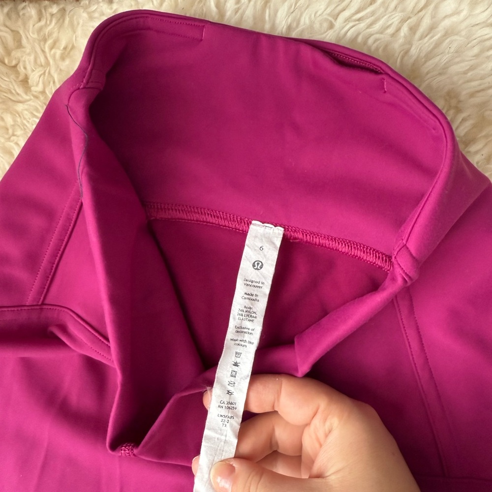 Lululemon InStill High Rise Tight In Magenta Purple🌿 - Picture 3 of 6